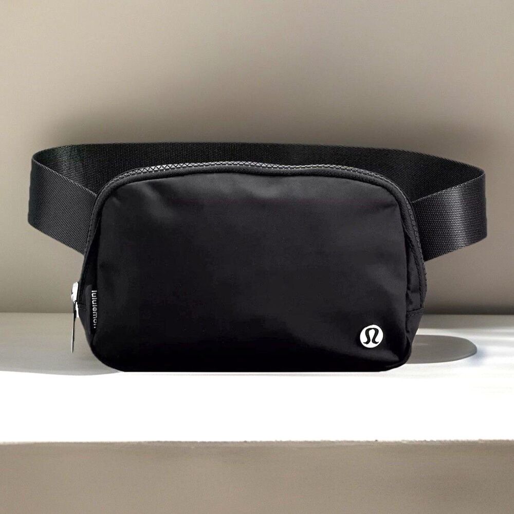 Original Lululemon Everywhere Belt Crossbody Bag 1L Black for Women Men NWT